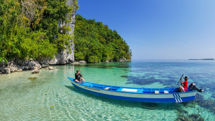 header-travel-blogger-barry-kusuma-2